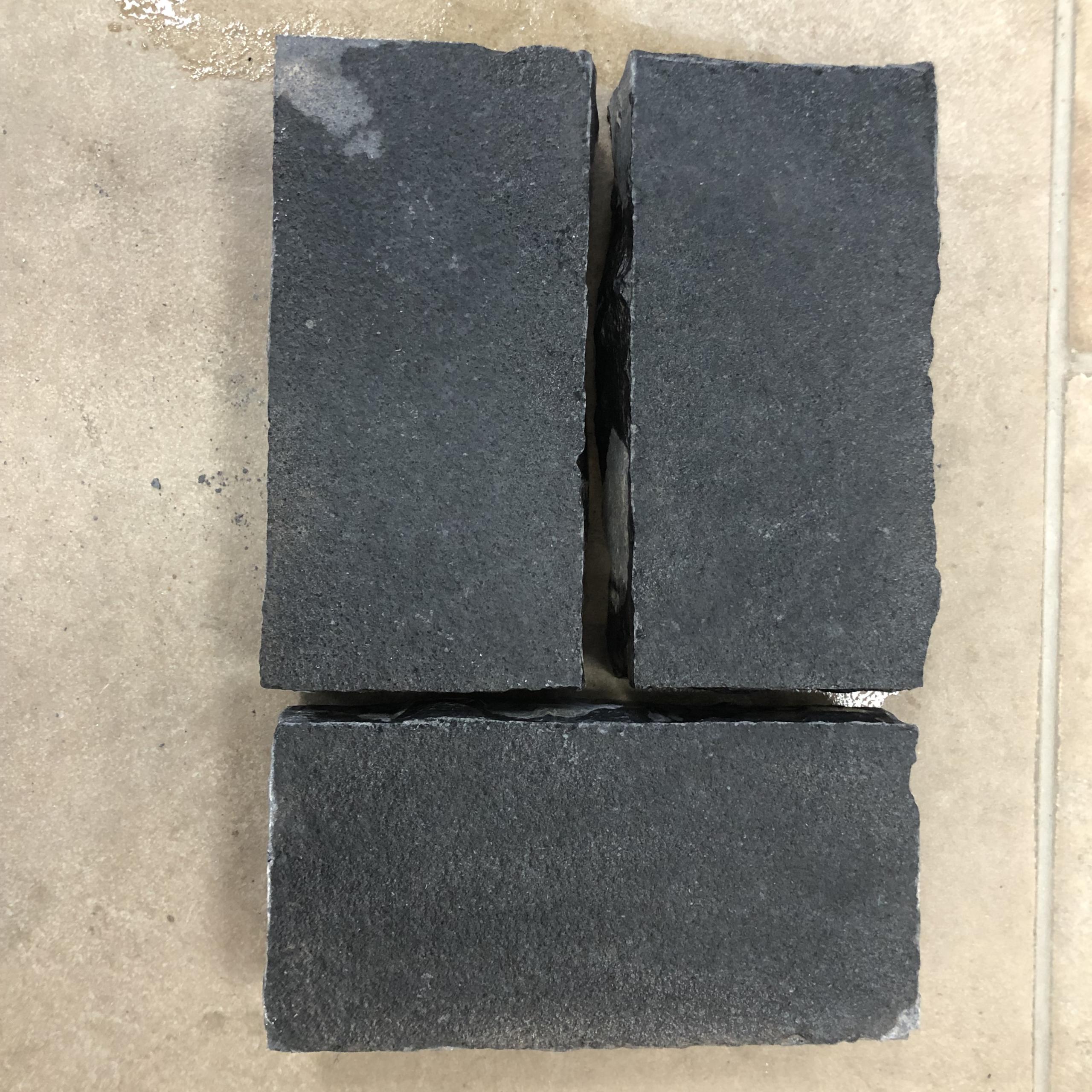 Black Limestone Setts