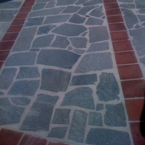 Ionia Quartz Polyogonal Paving